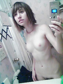 Amateur Selfies Girls Small Tits Cute Naked Bitch