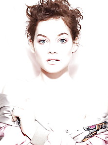 Jane Levy Cosmopolitan Mexico Aug '17