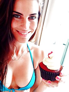 Jessica Lowndes - Instagram Bikini & Lingerie