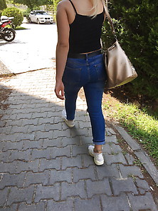 Candid Turkish Girls 3