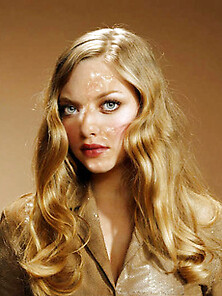 Amanda Seyfried', S Filthy Facial Fakes