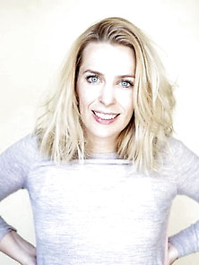 Sara Pascoe