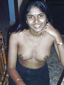 Indian Wife Show Her Boobs