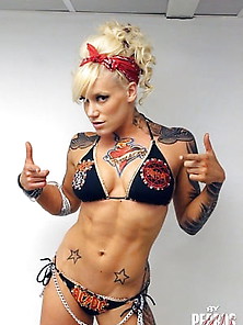 Taya Valkyrie